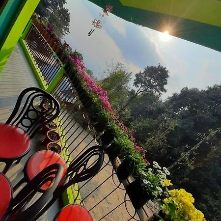 Greenery Homestay Darjeeling  Exteriör bild